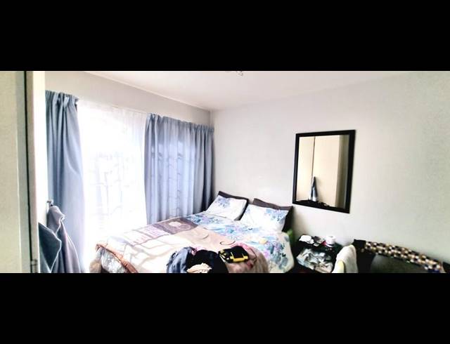 2 BEDROOM APARTMENT FOR SALE IN DIE HOEWES